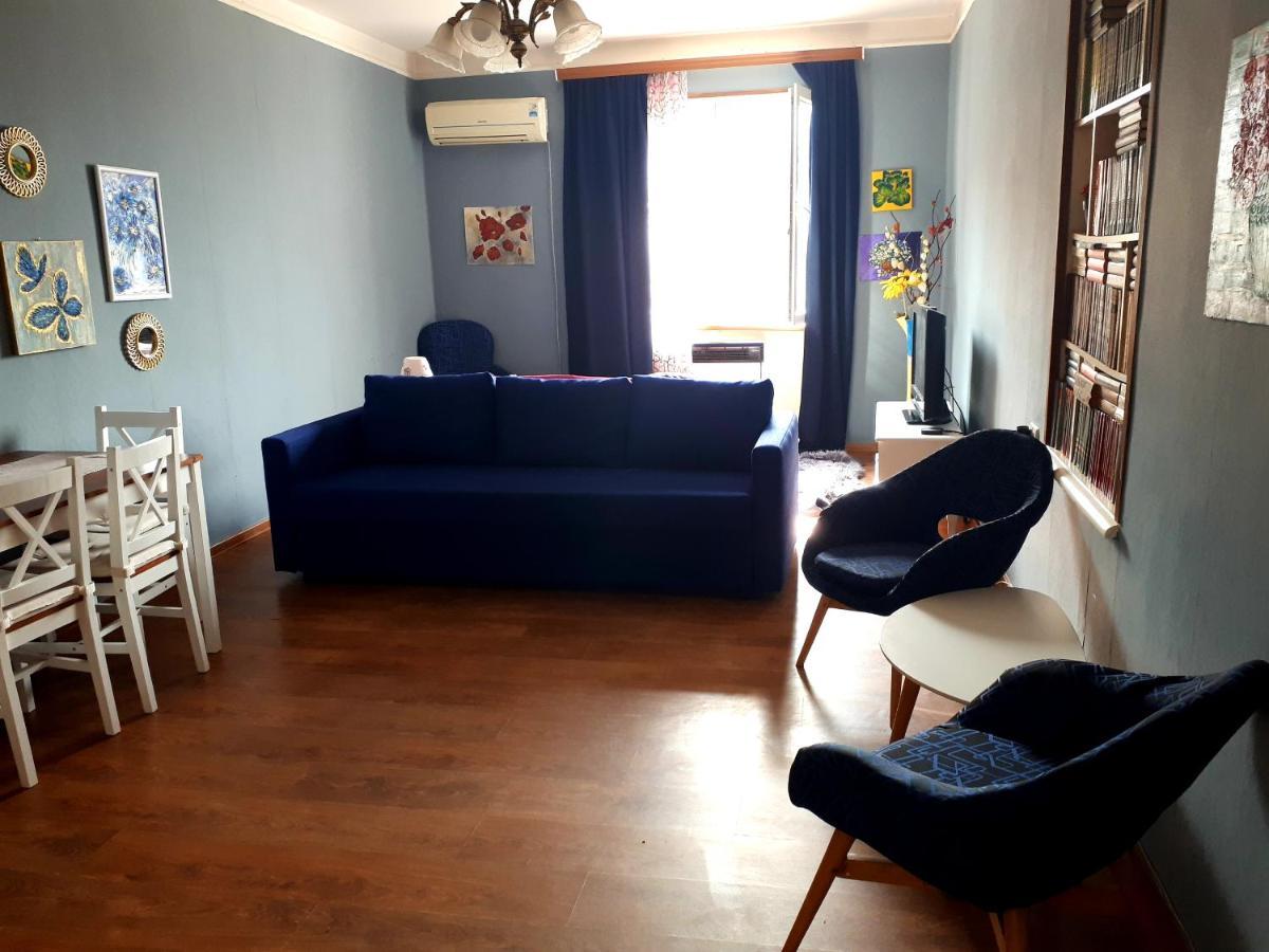 Дом Тины Apartment Tbilisi ภายนอก รูปภาพ