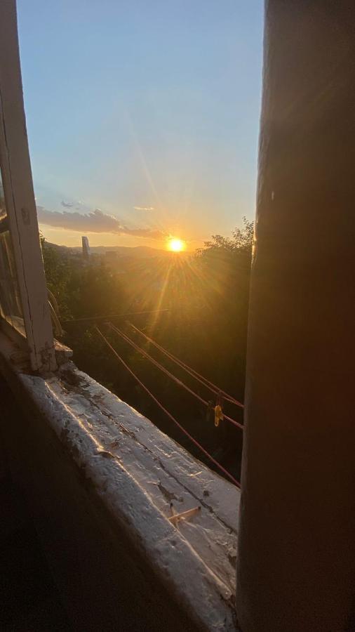 Дом Тины Apartment Tbilisi ภายนอก รูปภาพ