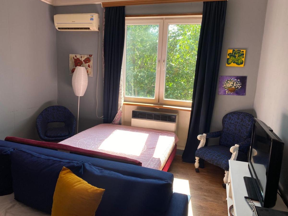 Дом Тины Apartment Tbilisi ภายนอก รูปภาพ